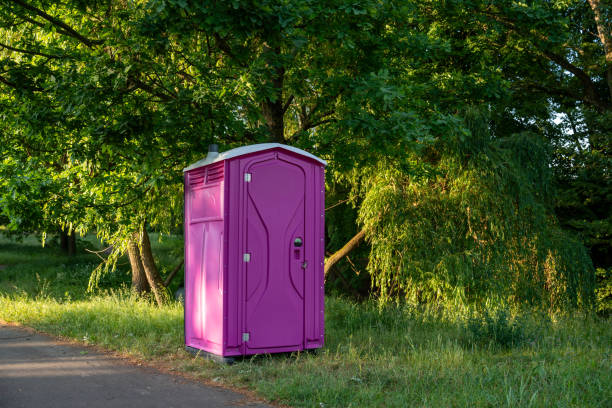 Portable Toilet Options We Offer in Aumsville, OR